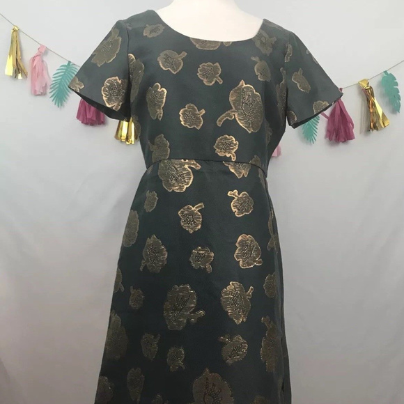 Ann Taylor Dresses & Skirts - NWT Ann Taylor Green Floral Gold Metallic Dress